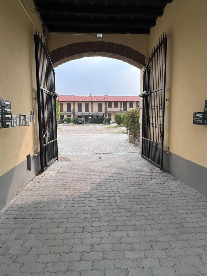 Bnbook-Monolocale Corte Borromeo Rho Zewnętrze zdjęcie